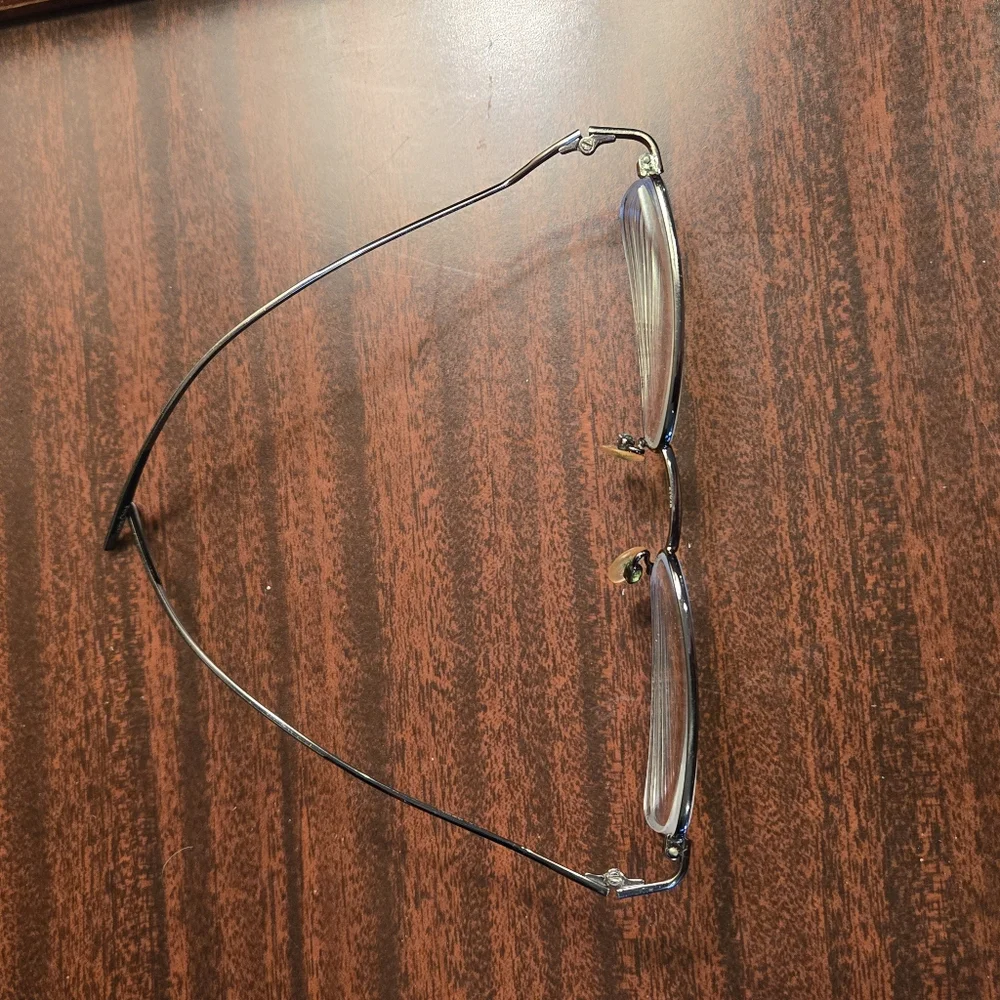 Halston Eyeglass Frames – Size 54-18-135 – Metallic – Used